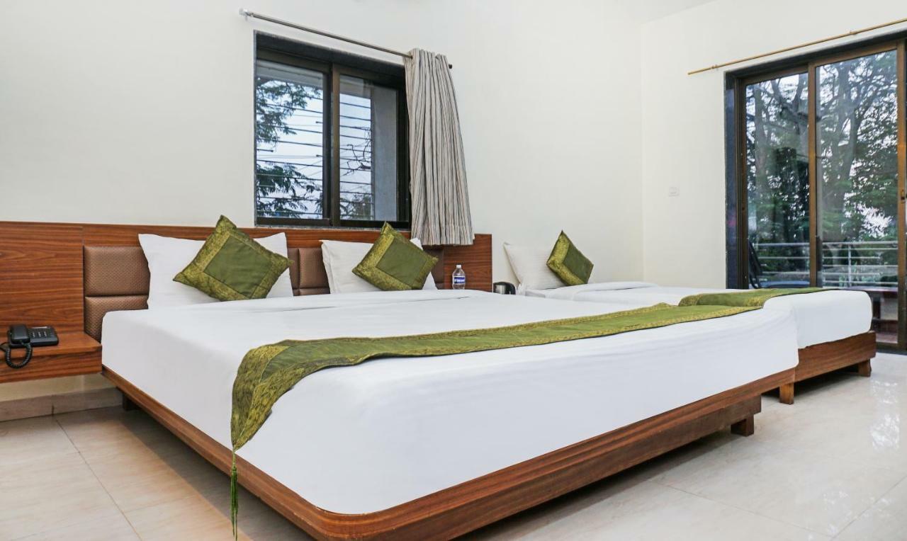 Hotel Lions Den Lonavla Exterior foto